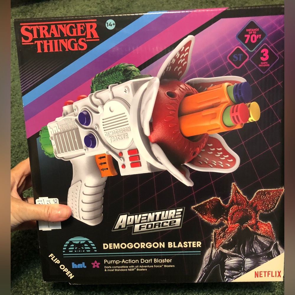 STRANGER THINGS DEMOGORGON BLASTER NEW